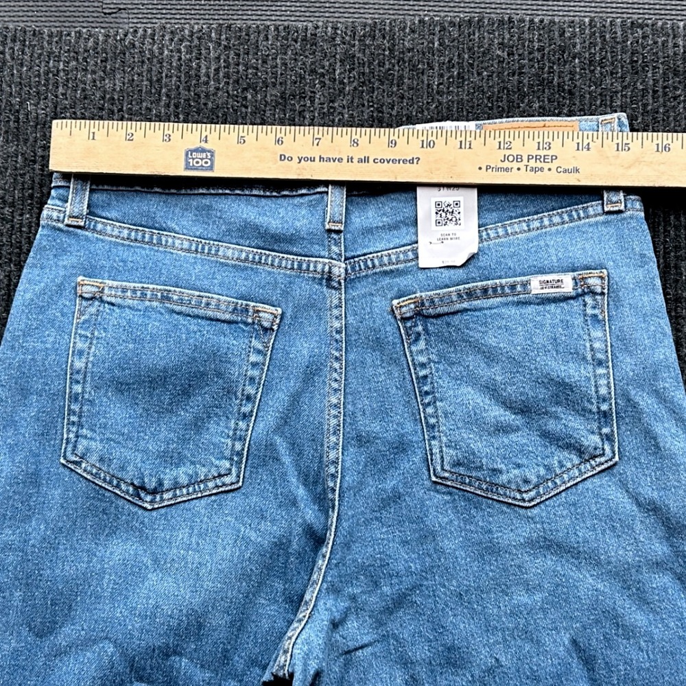 Levi's Relaxed Fit Jeans - Light Blue - Picture 6 of 9